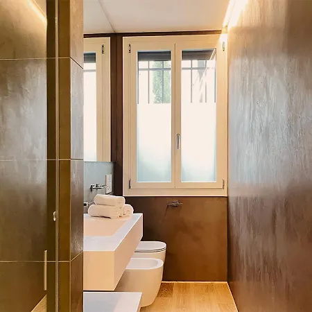 Al Pio Luxury Nest Apartament *