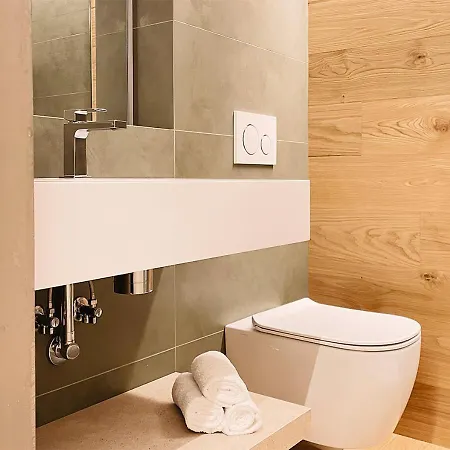 Al Pio Luxury Nest Apartament *
