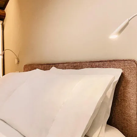 Apartamento Al Pio Luxury Nest