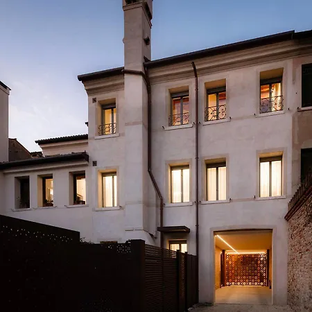 Al Pio Luxury Nest Lägenhet Treviso