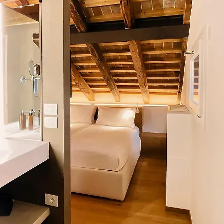 Lägenhet Al Pio Luxury Nest