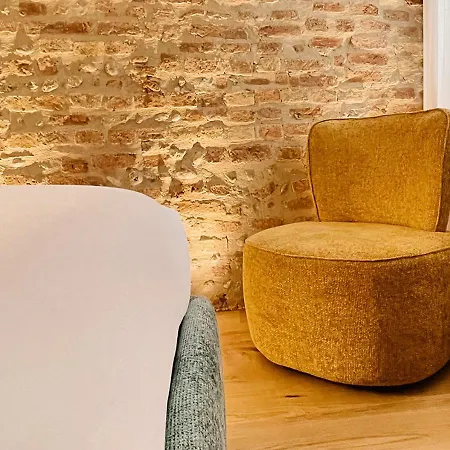 Al Pio Luxury Nest Lägenhet *